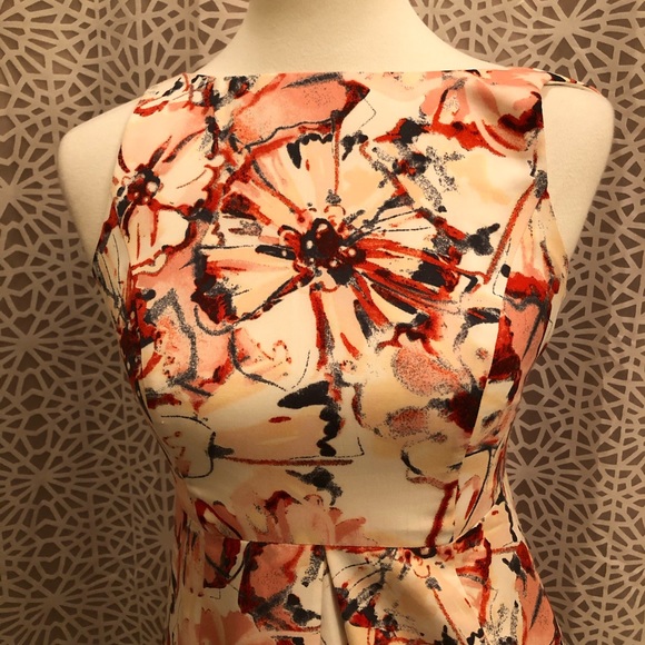 Ann Taylor LOFT Petites Flirty Floral Print Dress - Picture 2 of 7
